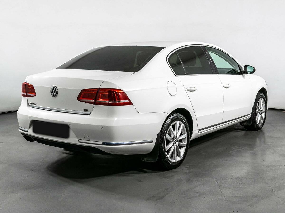 Volkswagen Passat B7, 2011 Фото №5