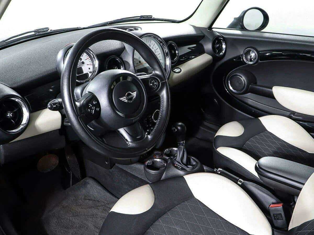 Mini Hatch Cooper, 2012 Фото №15