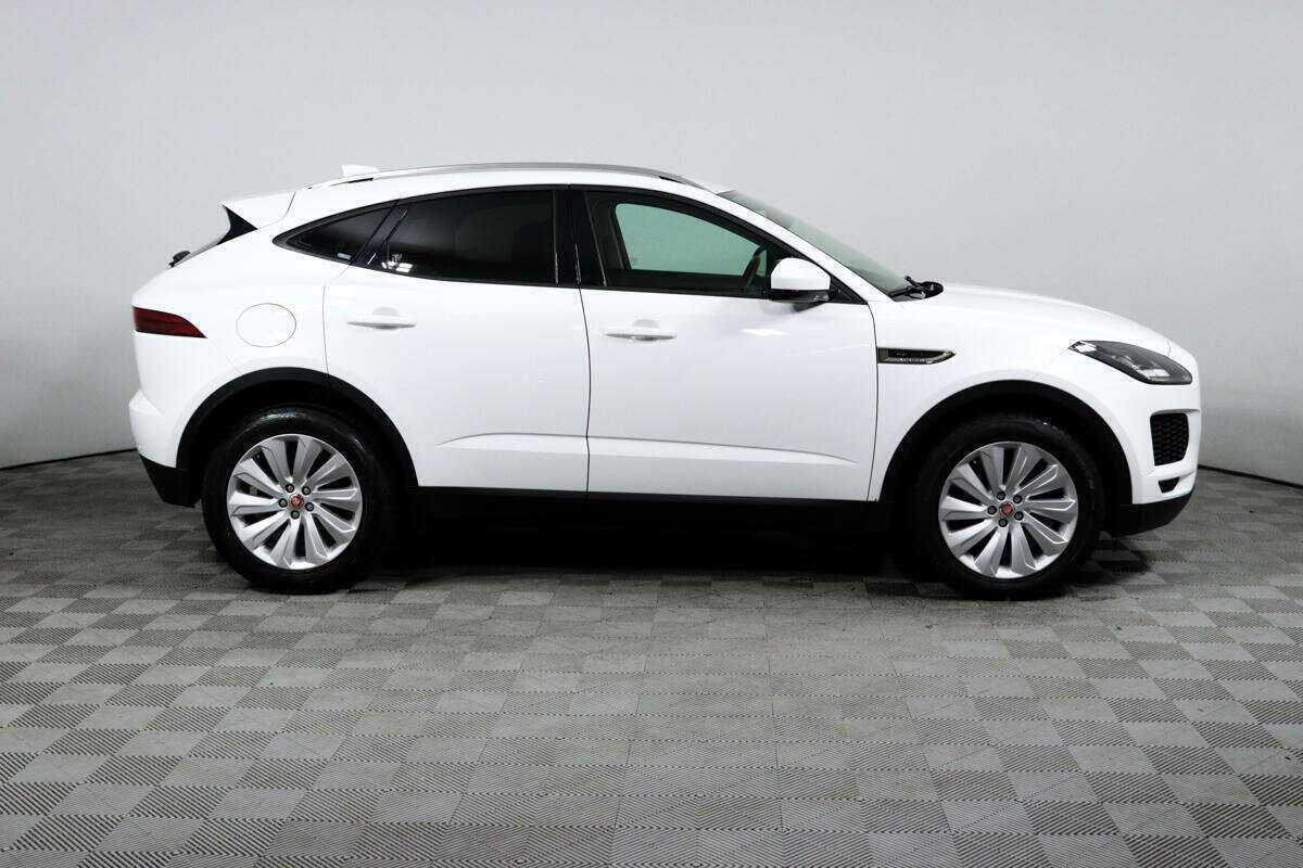 Jaguar E-Pace, 2019 Фото №4
