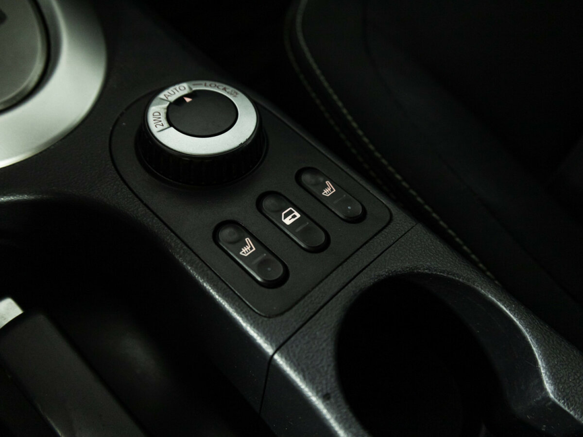 Nissan Qashqai I Рестайлинг, 2010 Фото №17