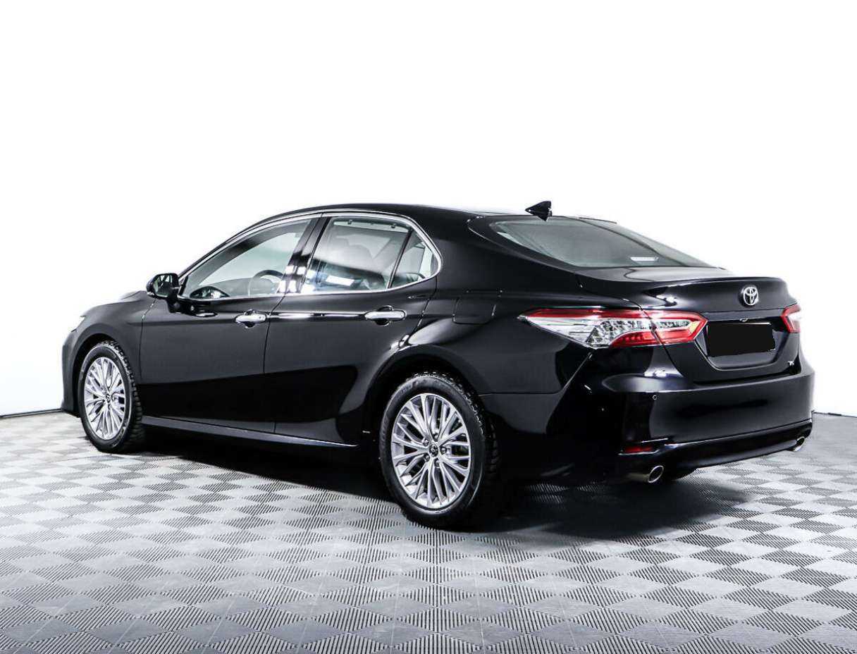 Toyota Camry, 2018 Фото №7