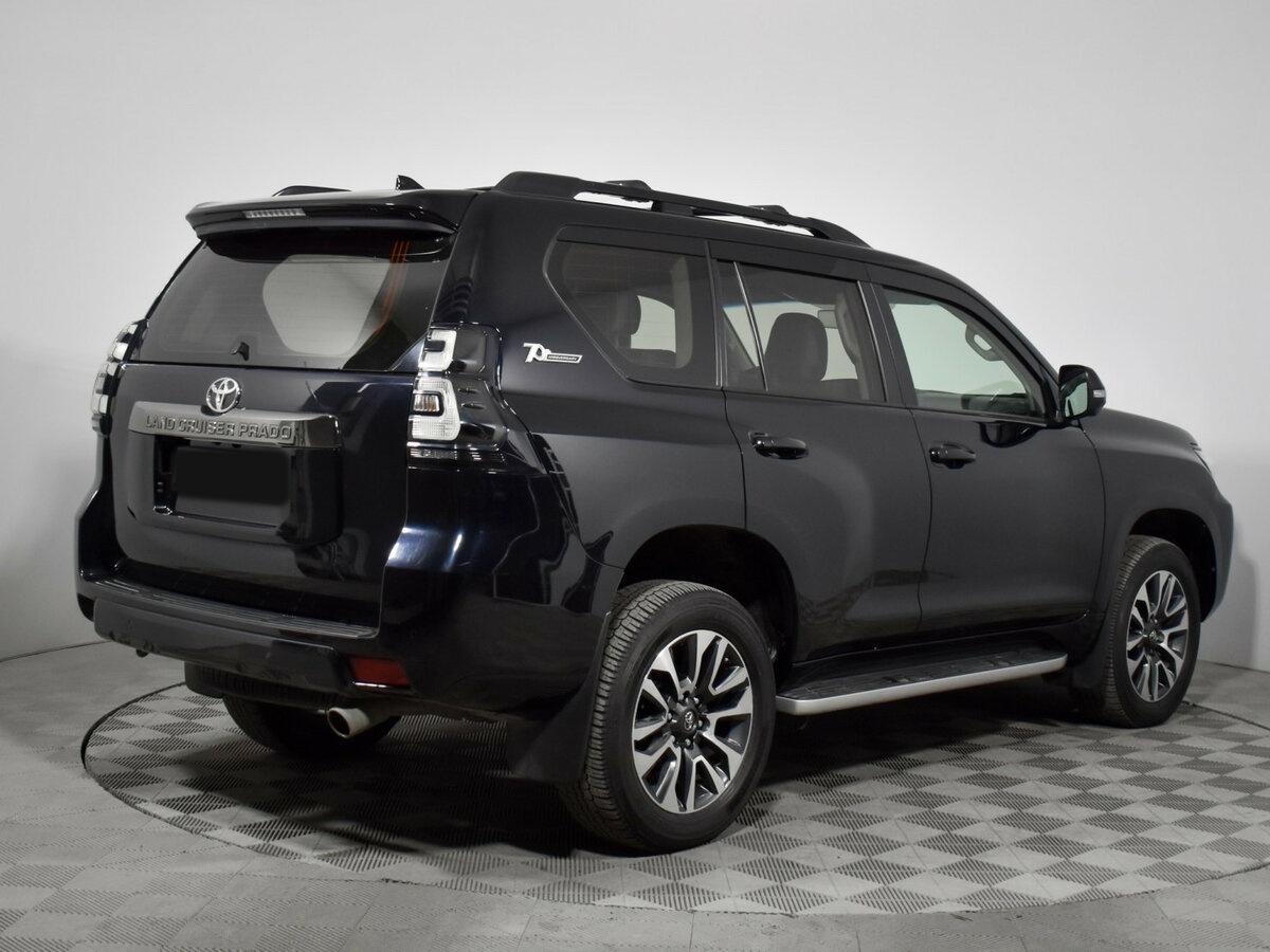 Toyota Land Cruiser Prado 150 Series Рестайлинг 3, 2022 Фото №4