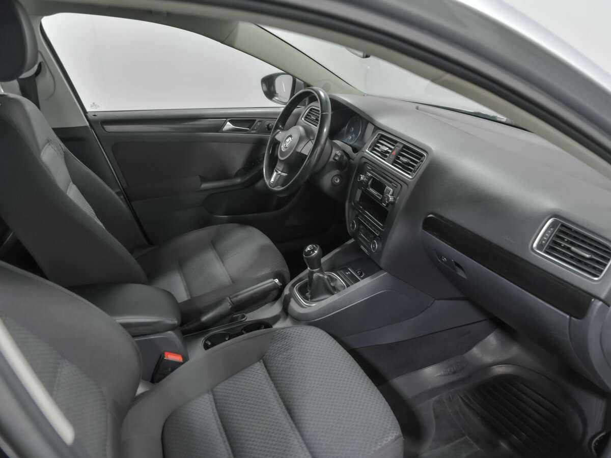 Volkswagen Jetta, 2012 Фото №13