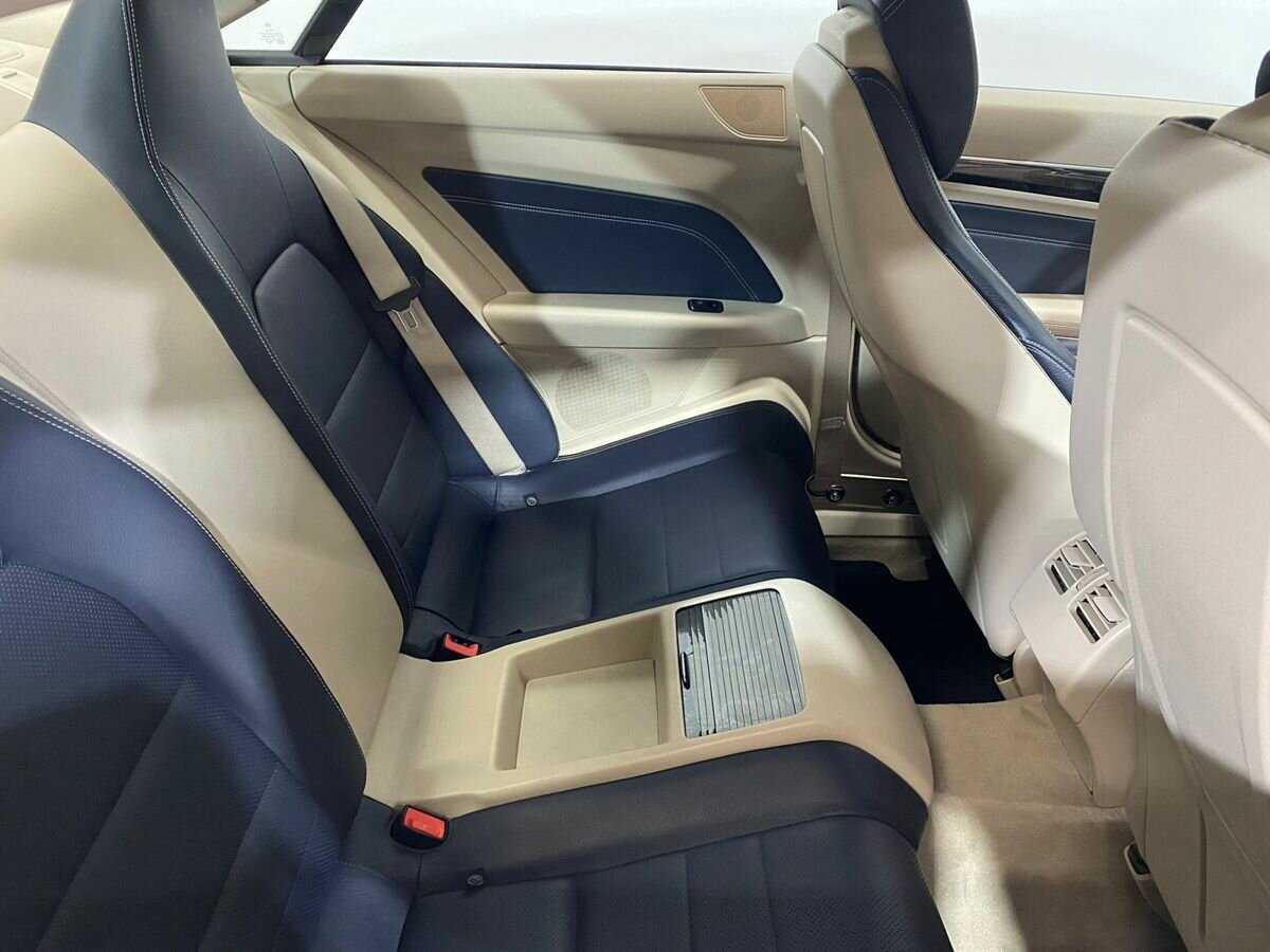 Mercedes-Benz E-Класс 200, 2013 Фото №12