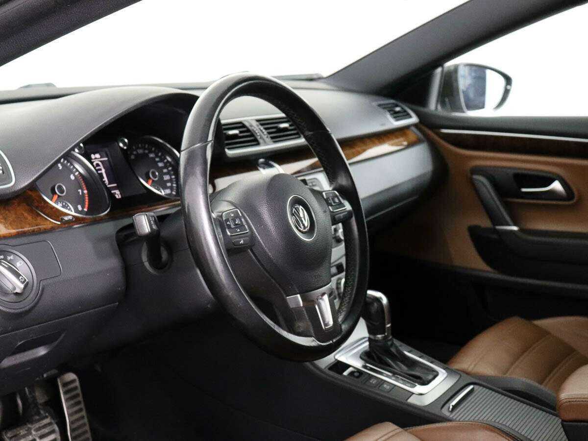 Volkswagen Passat CC, 2012 Фото №8