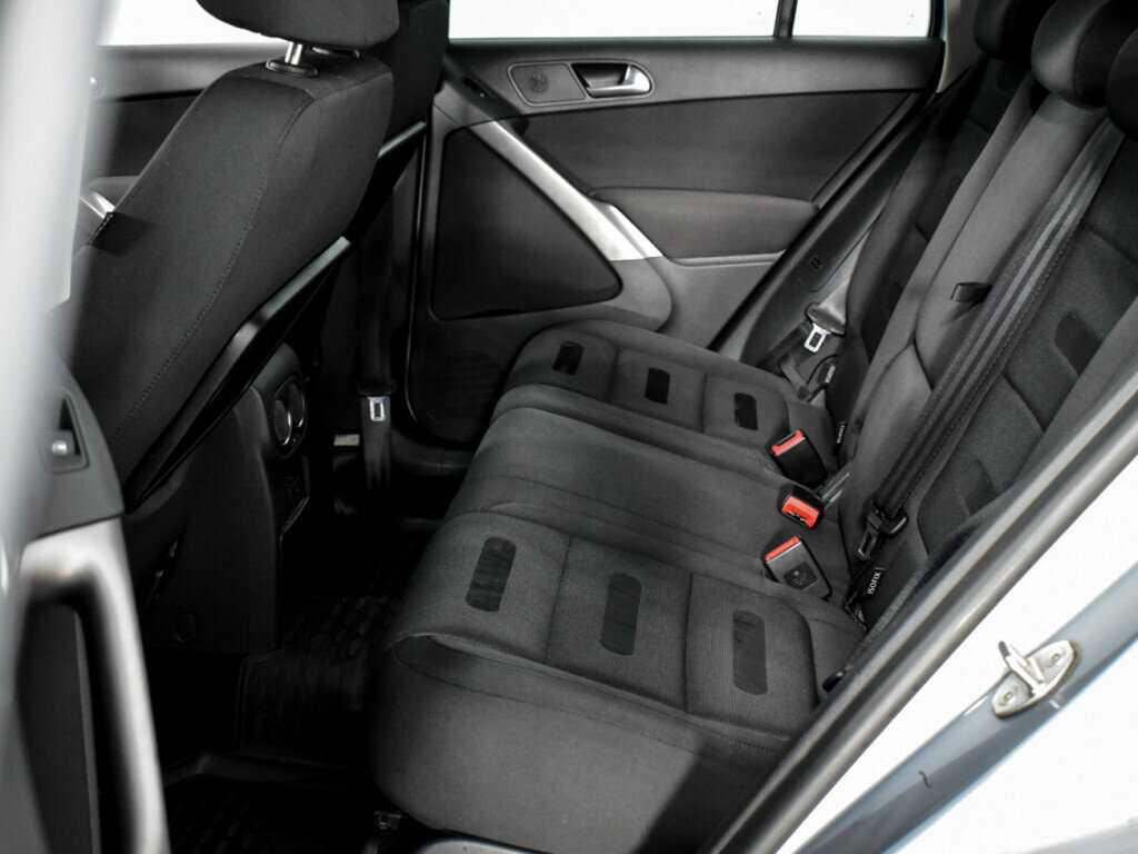 Volkswagen Tiguan, 2009 Фото №8