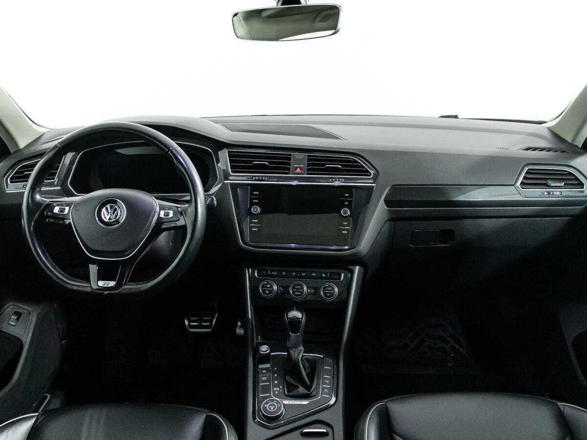 Volkswagen Tiguan, 2018 Фото №14