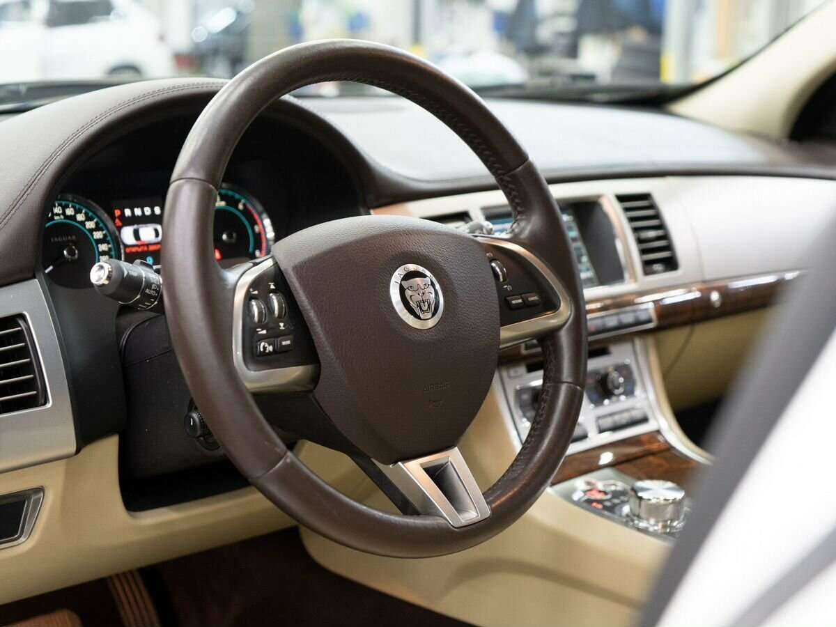 Jaguar XF, 2011 Фото №5
