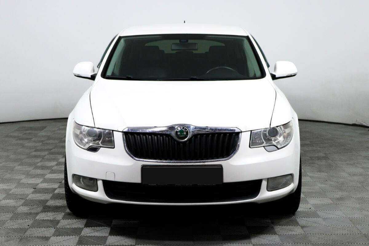 Skoda Superb DSG, 2011 Фото №2