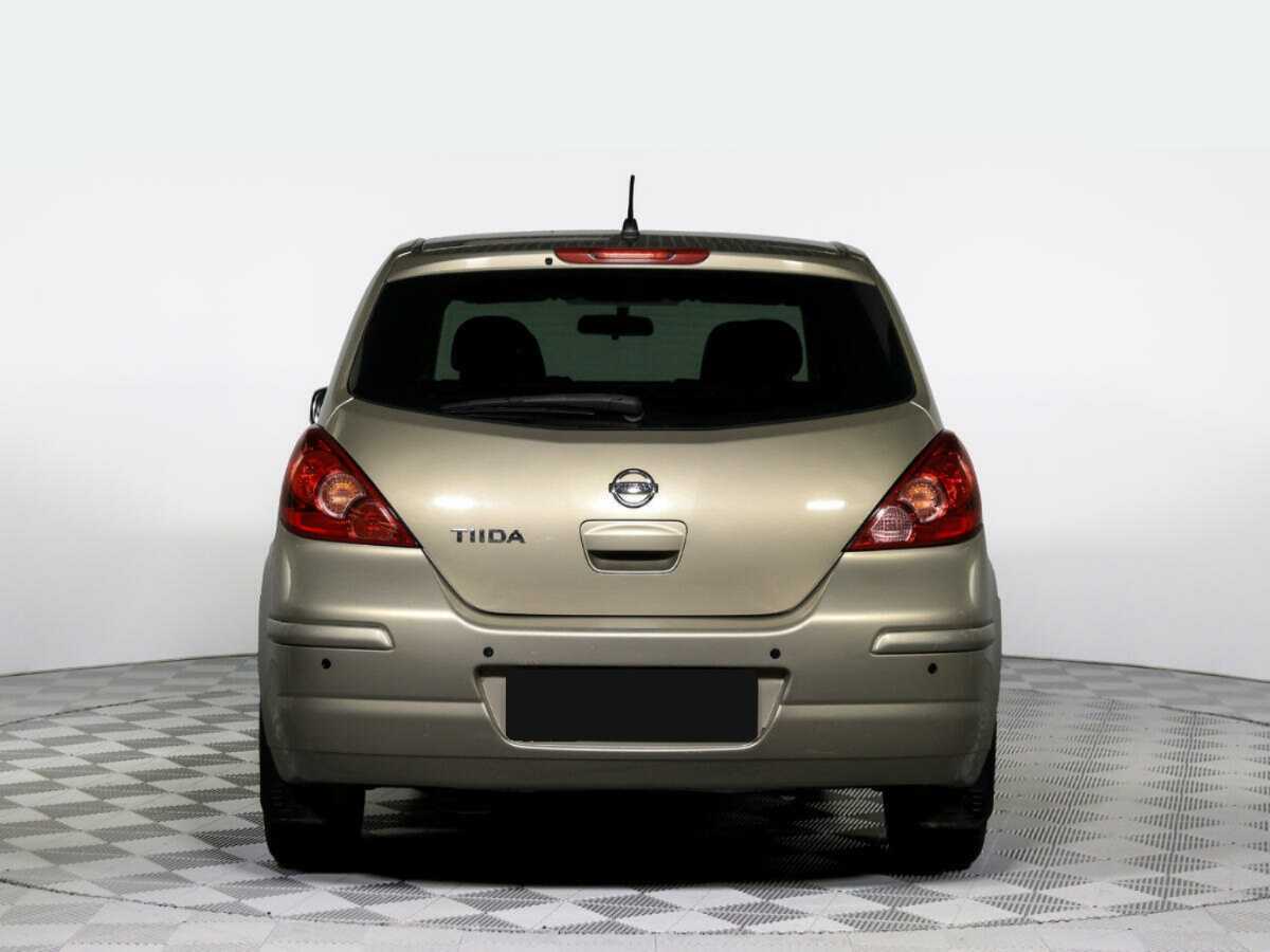 Nissan Tiida, 2011 Фото №5