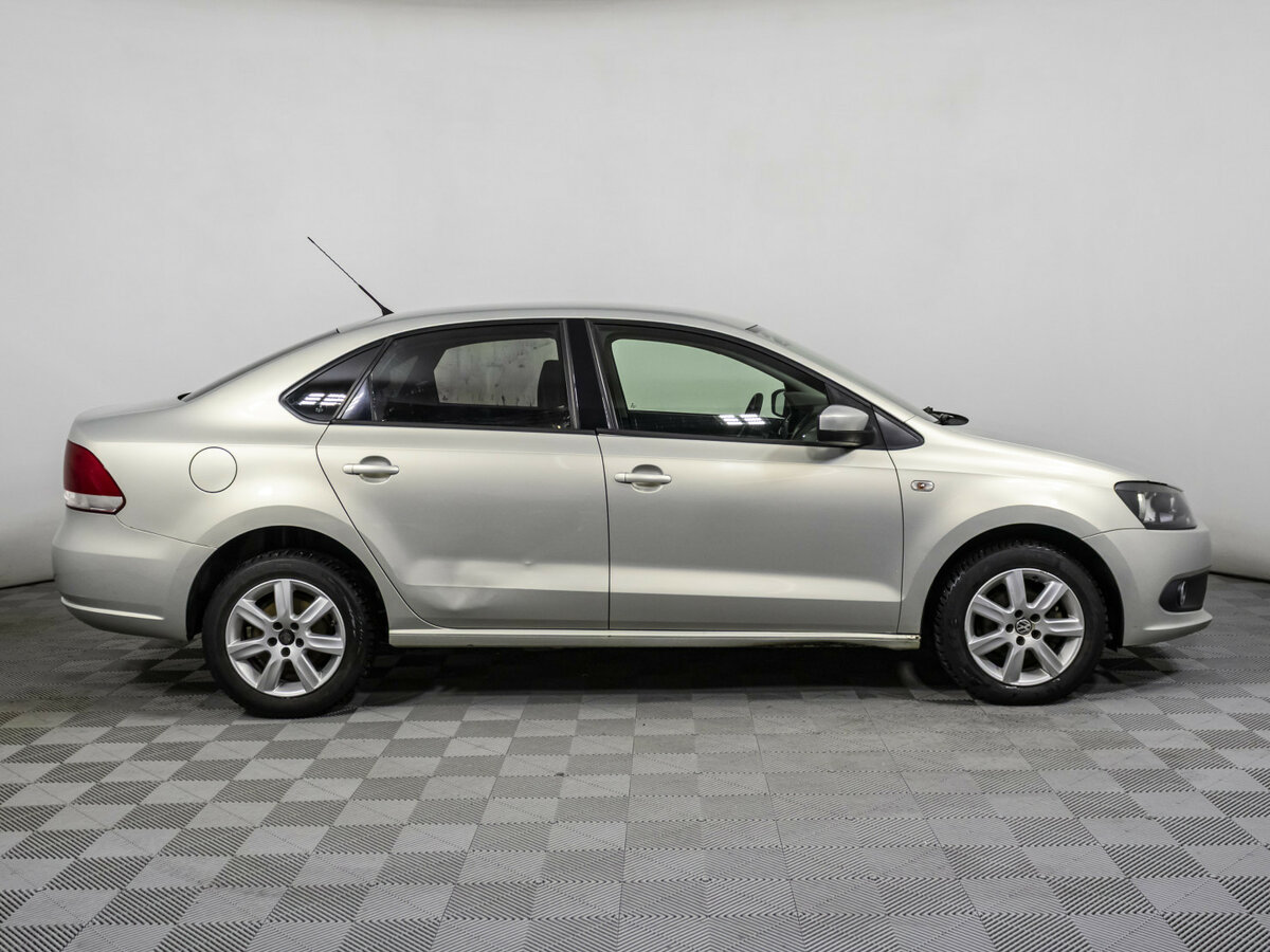 Volkswagen Polo V, 2011 Фото №4