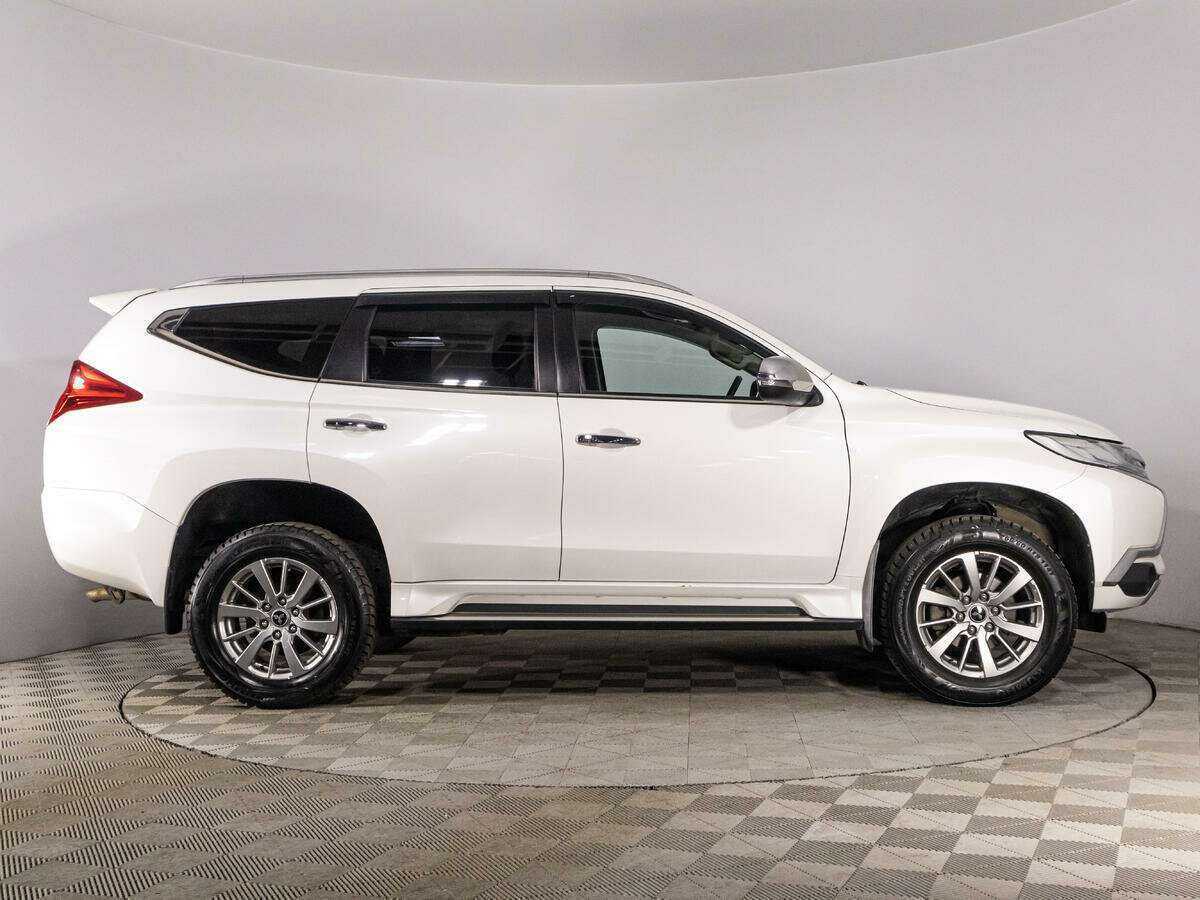 Mitsubishi Pajero Sport, 2019 Фото №4