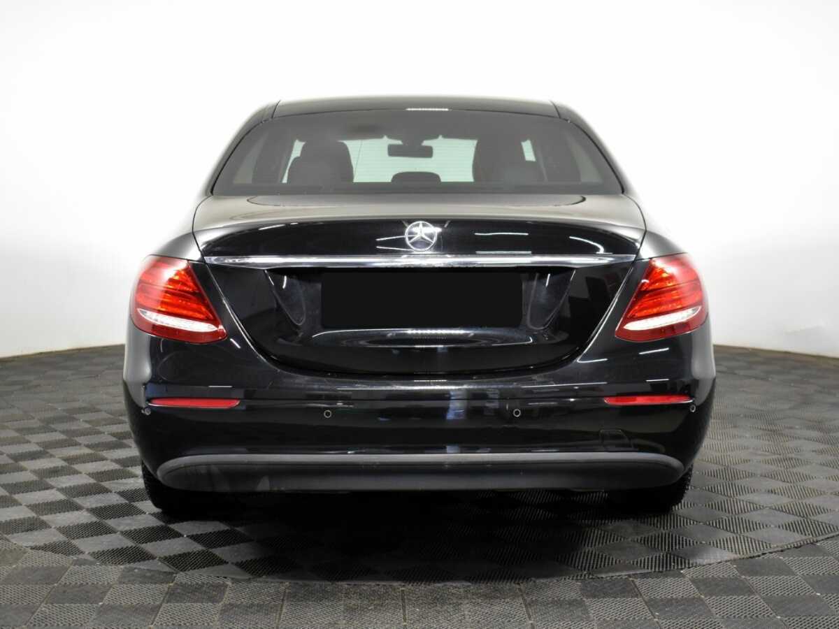 Mercedes-Benz E-Класс 200, 2018 Фото №4