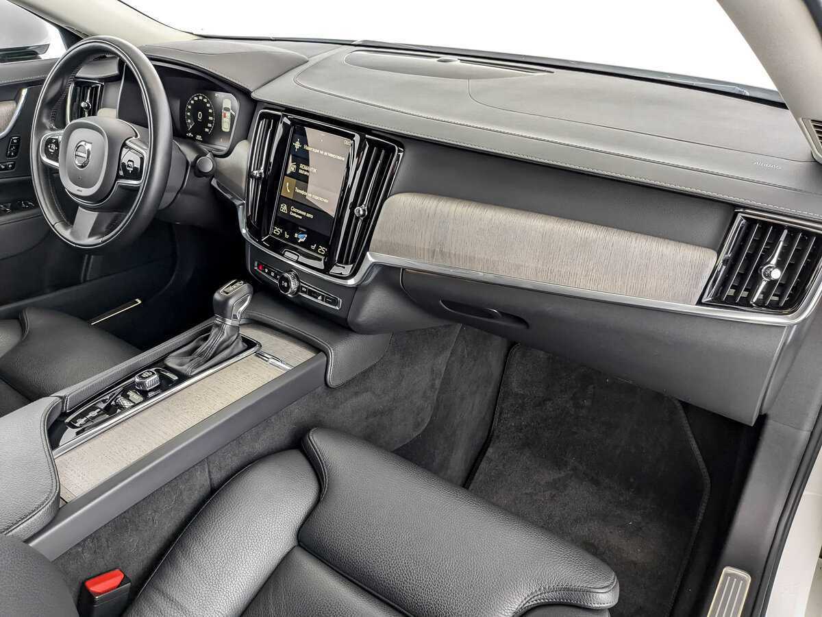 Volvo S90, 2021 Фото №11