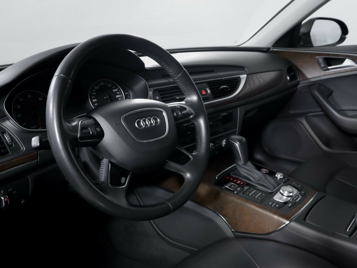 Audi A6 IV (C7) Рестайлинг, 2015 Фото №14
