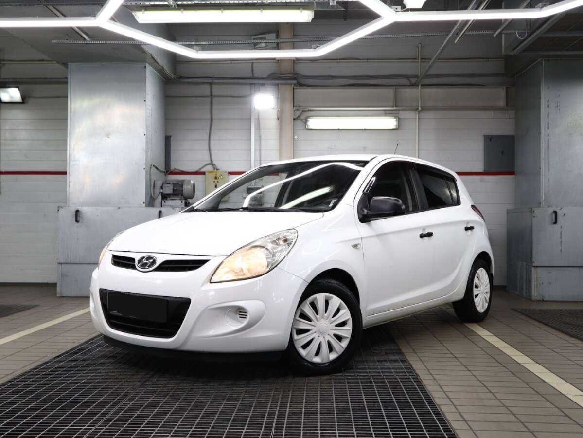 Hyundai i20, 2010 Фото №1