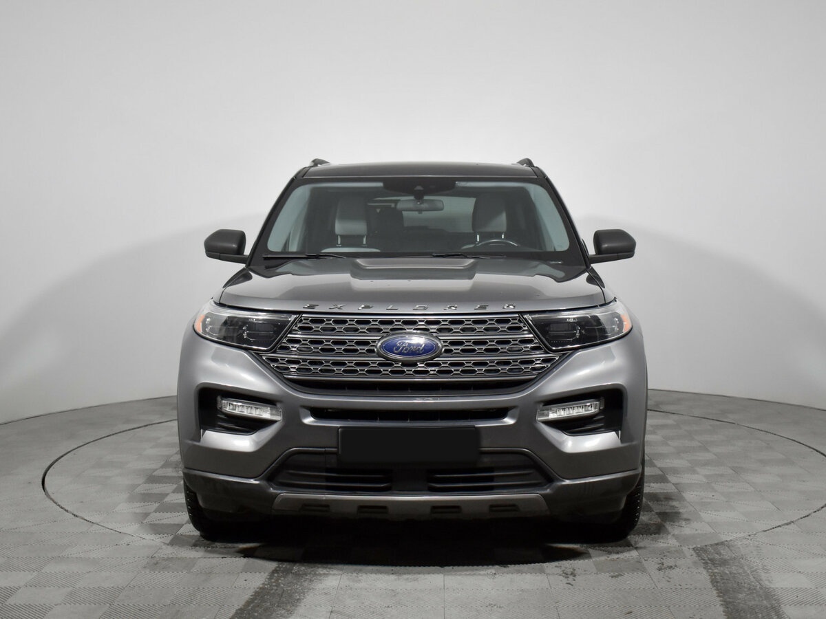 Ford Explorer VI, 2021 Фото №2