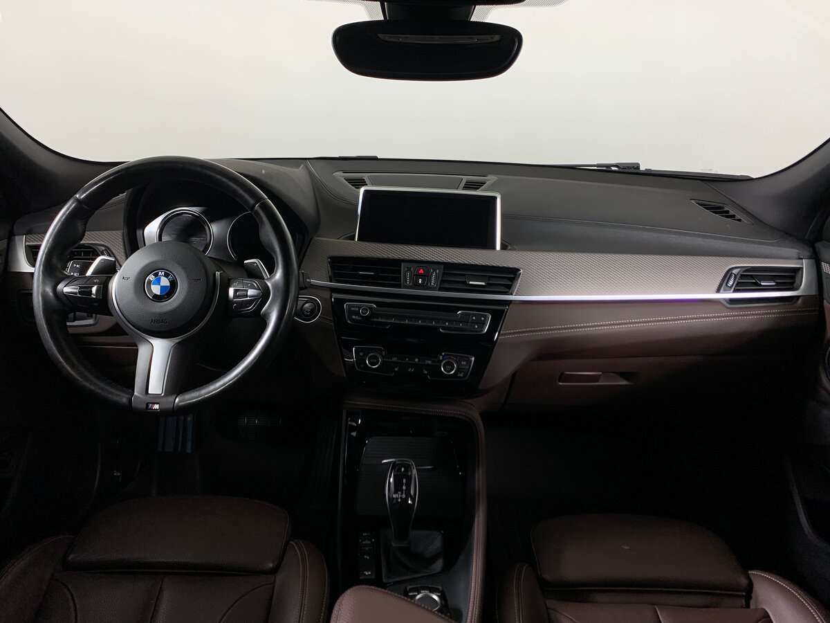 BMW X2 xDrive20i, 2020 Фото №13