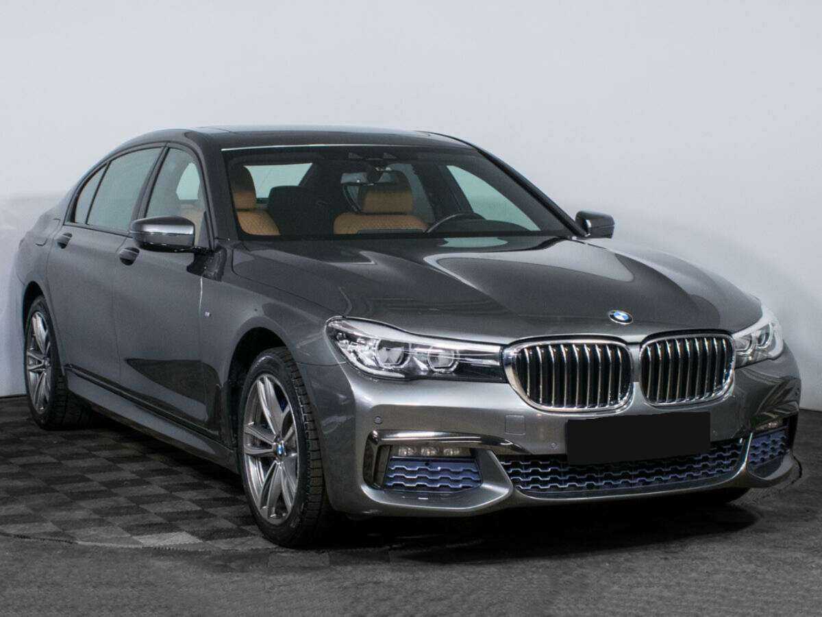 BMW 7 серии 740i, 2018 Фото №3