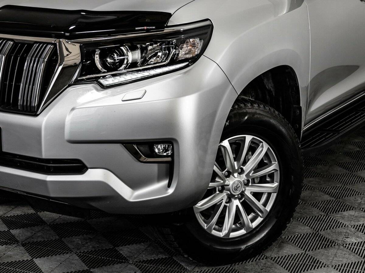 Toyota Land Cruiser Prado 150 Series Рестайлинг 3, 2023 Фото №2
