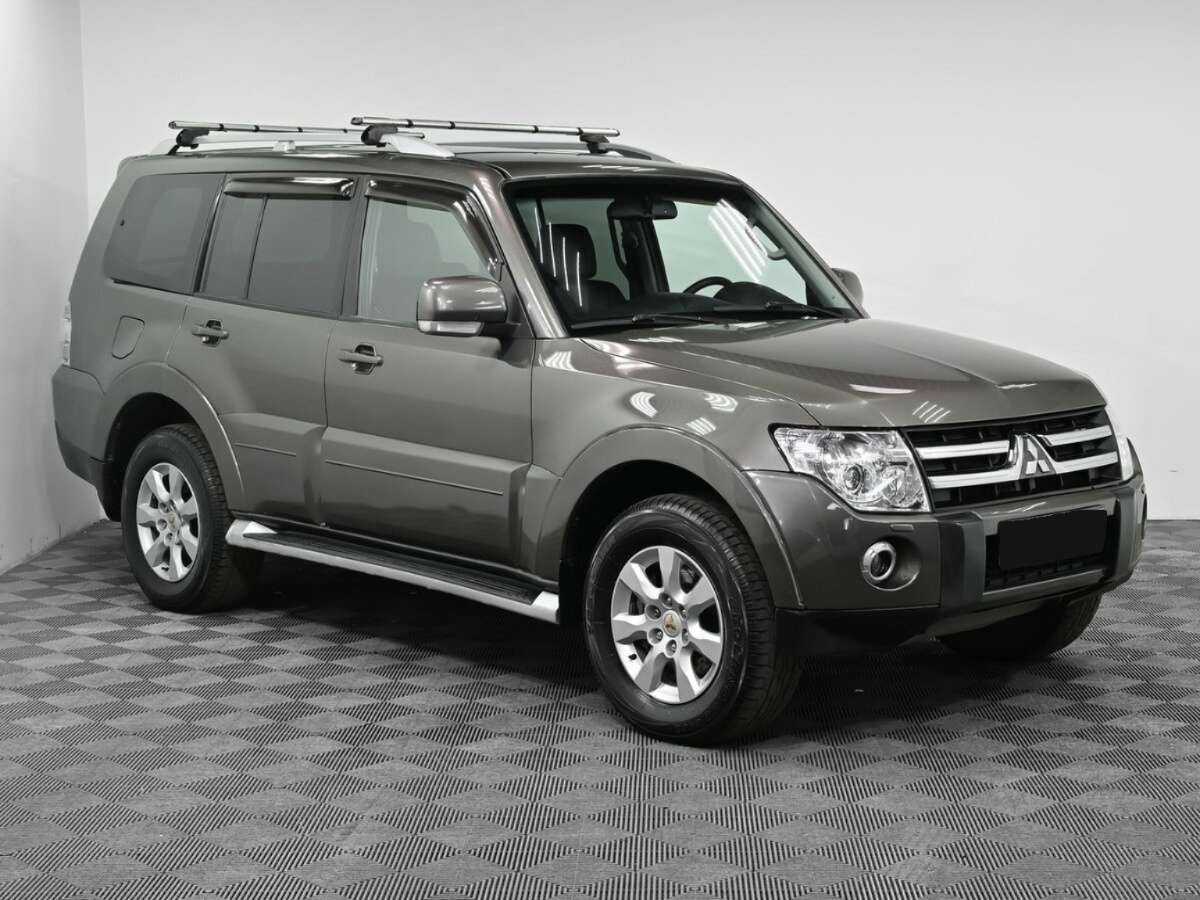 Mitsubishi Pajero, 2010 Фото №3