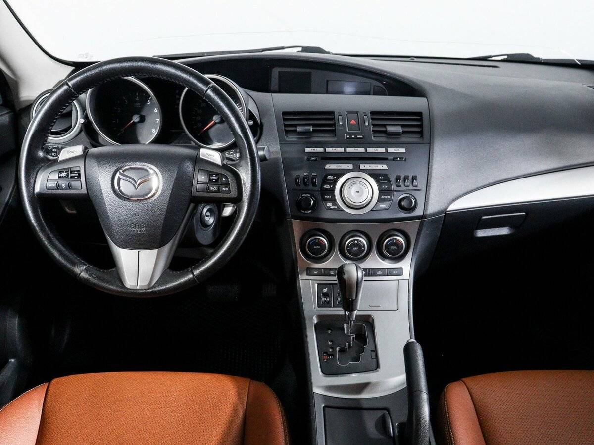 Mazda 3, 2011 Фото №11