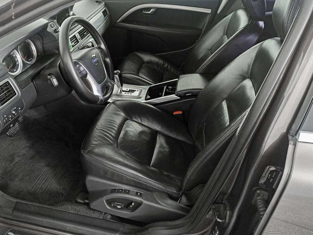 Volvo XC70, 2011 Фото №14