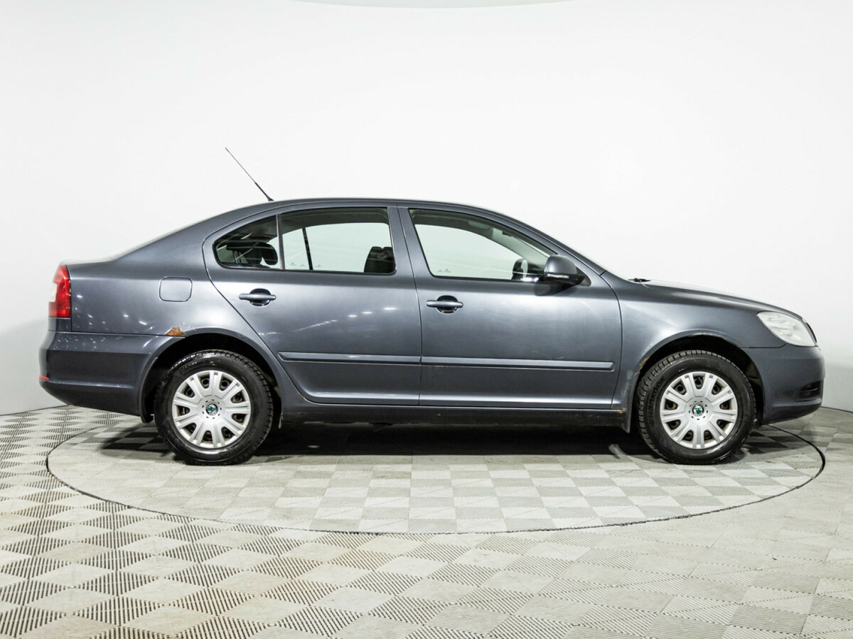 Skoda Octavia II (A5) Рестайлинг, 2009 Фото №4