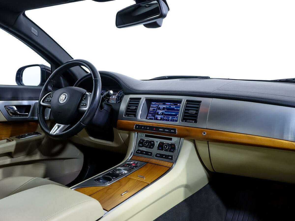 Jaguar XF, 2013 Фото №7