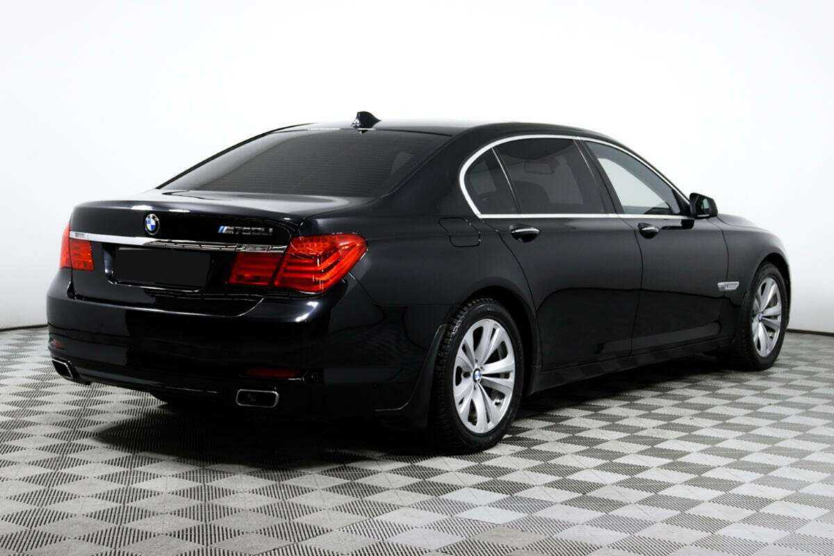 BMW 7 серии 750i xDrive, 2011 Фото №4