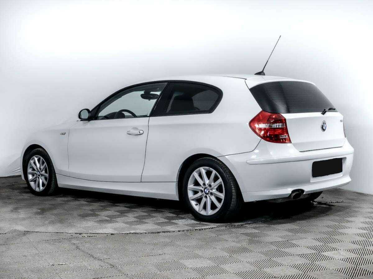 BMW 1 серии 116i, 2009 Фото №6