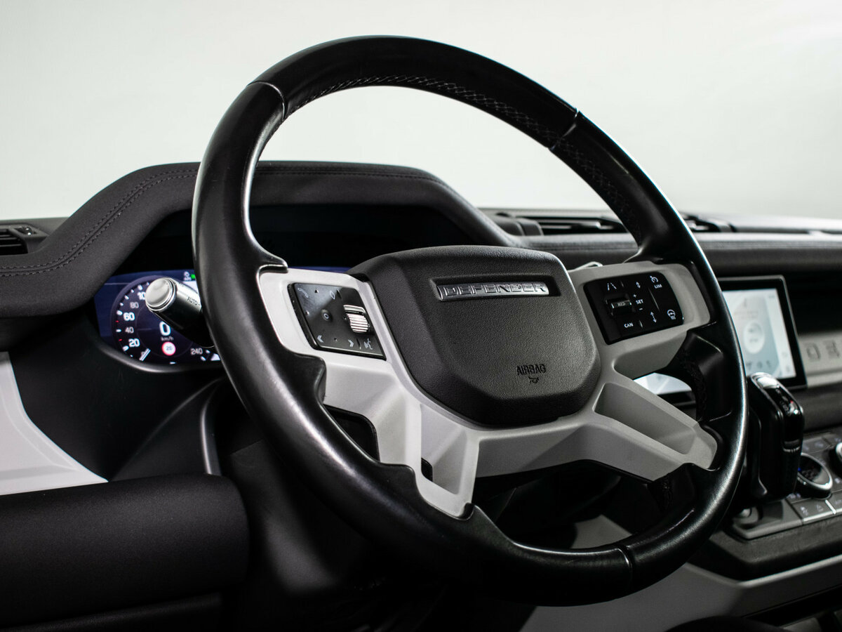 Land Rover Defender 110 II, 2021 Фото №14