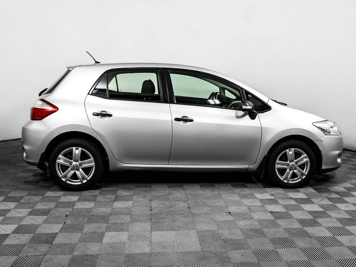Toyota Auris, 2011 Фото №4