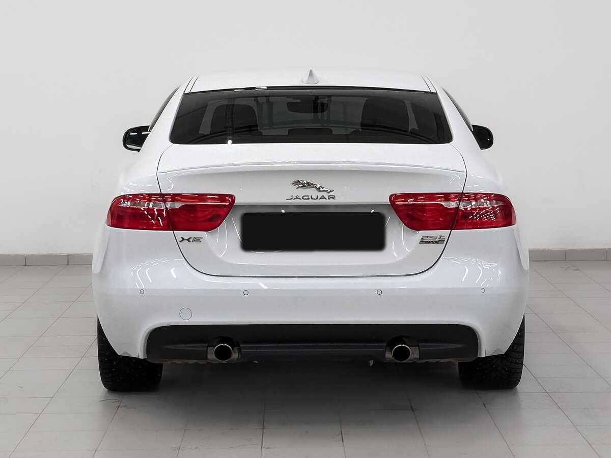 Jaguar XE, 2019 Фото №6