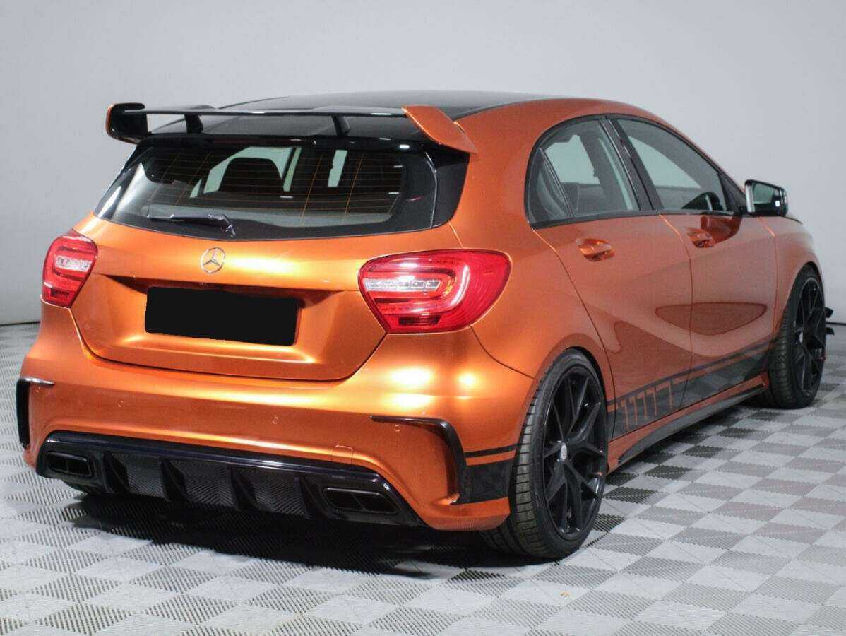 Mercedes-Benz A-Класс AMG 45 AMG, 2015 Фото №4