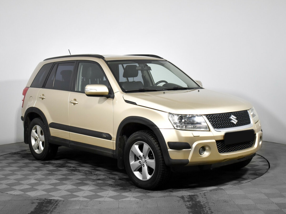 Suzuki Grand Vitara II Рестайлинг, 2010 Фото №3