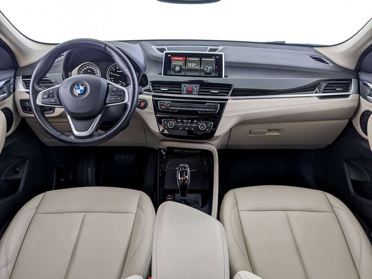 BMW X2 sDrive18i, 2020 Фото №12