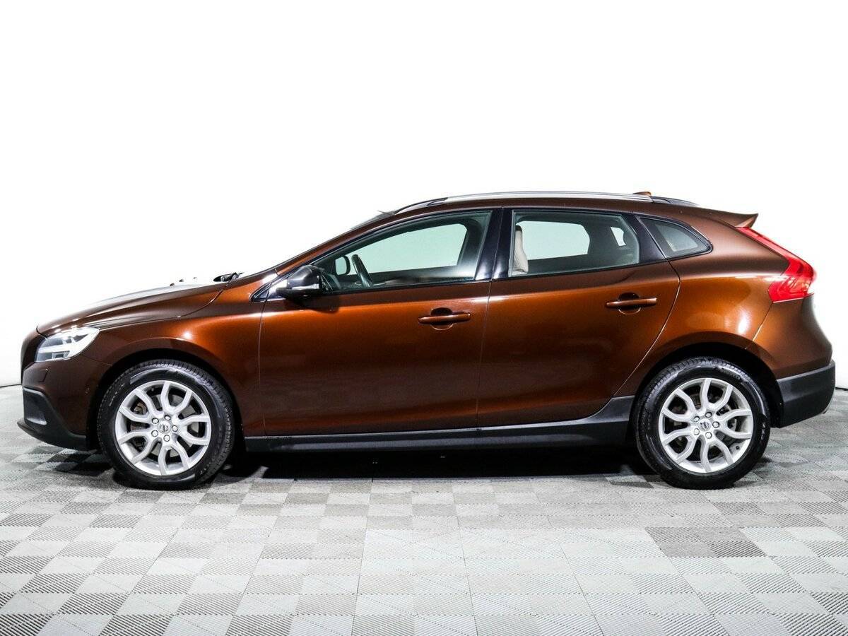 Volvo V40 Cross Country, 2018 Фото №8