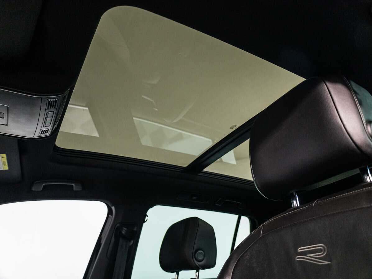 Volkswagen Tiguan, 2021 Фото №16