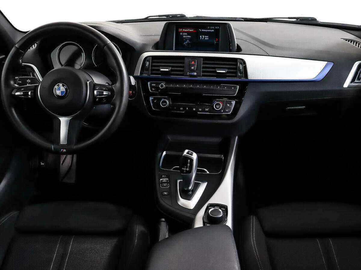 BMW 1 серии 118i, 2019 Фото №12