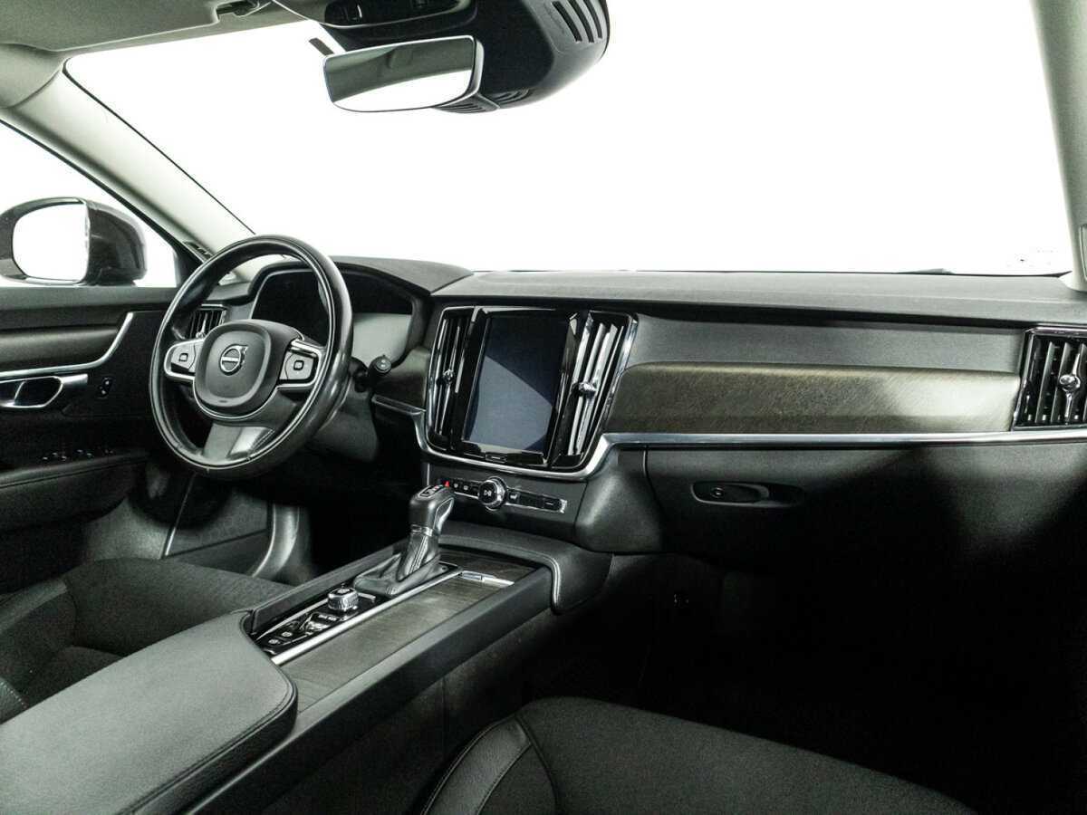 Volvo V90 Cross Country, 2019 Фото №9
