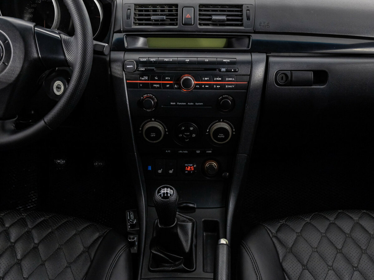 Mazda 3 I (BK) Рестайлинг, 2006 Фото №9