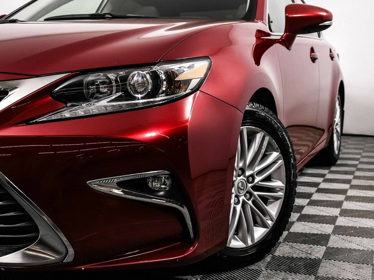 Lexus ES 200, 2016 Фото №14