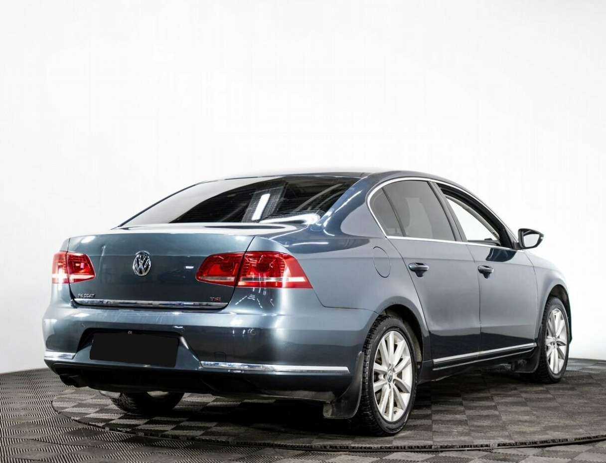 Volkswagen Passat, 2011 Фото №6