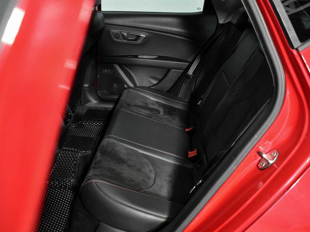 SEAT Leon, 2013 Фото №12