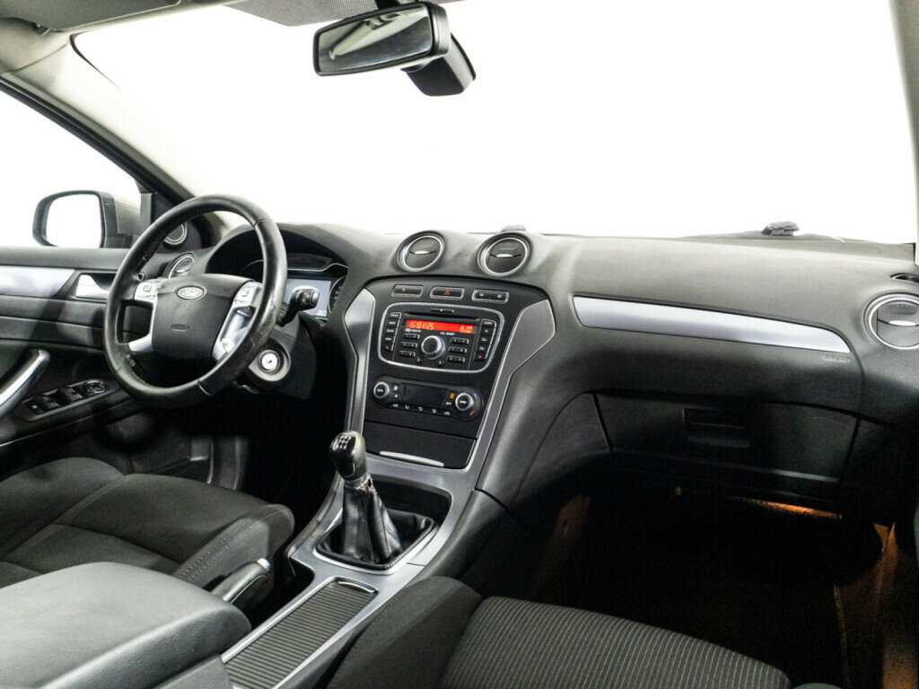 Ford Mondeo, 2012 Фото №9