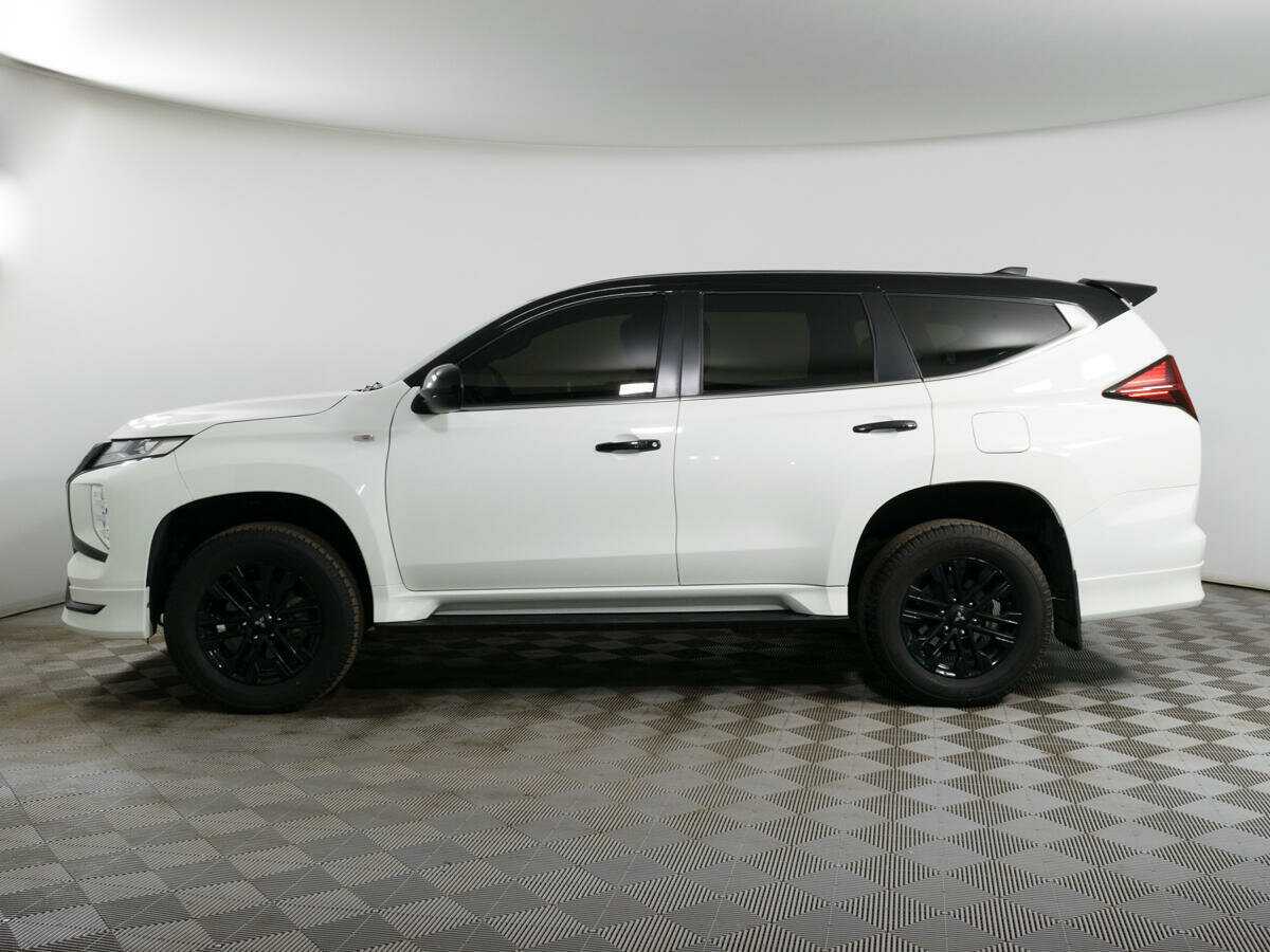 Mitsubishi Montero Sport, 2022 Фото №7