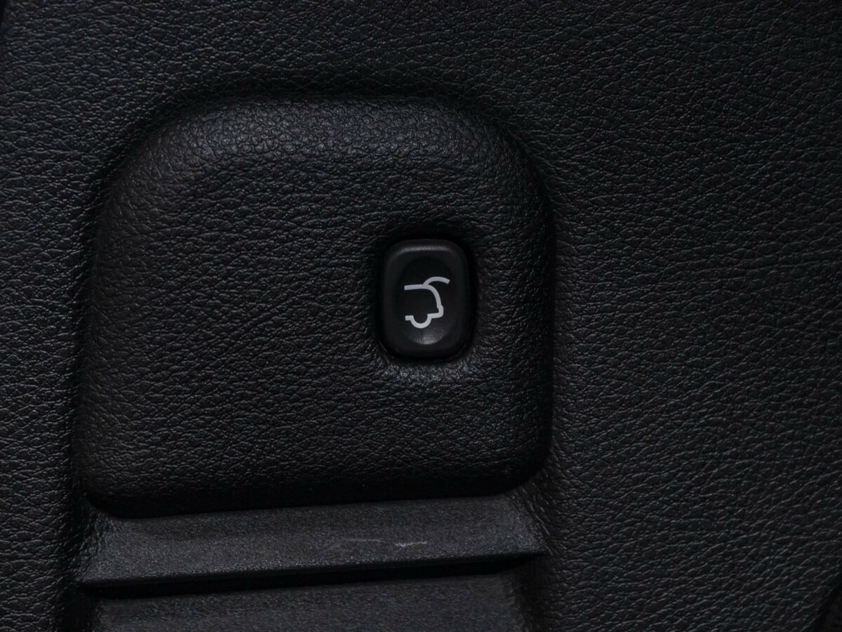 Jeep Grand Cherokee IV (WK2) Рестайлинг, 2014 Фото №19