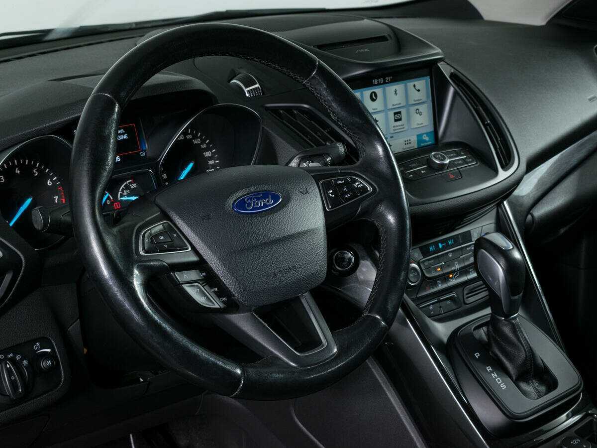 Ford Kuga, 2017 Фото №12