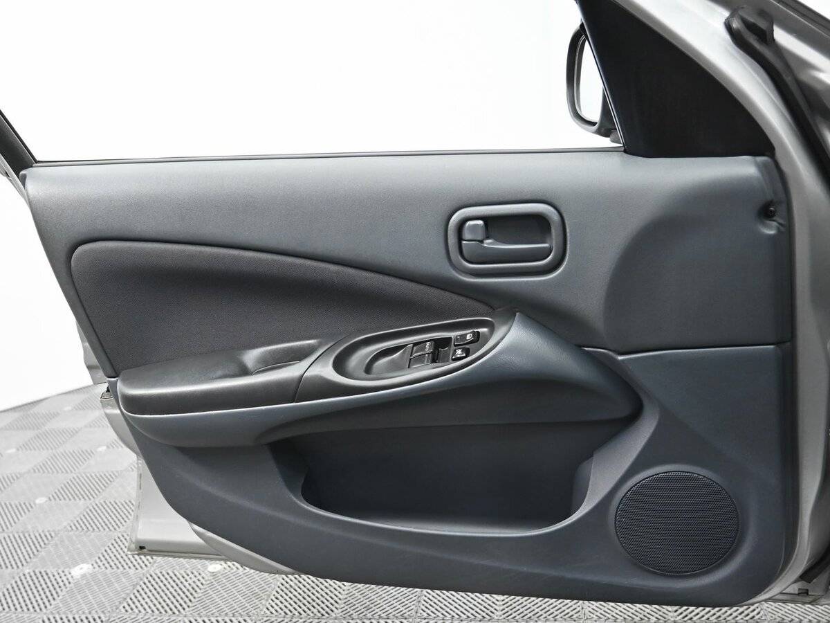 Nissan Almera, 2005 Фото №7